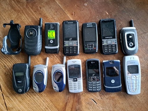 Cellulari vintage - 13,