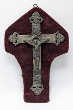 Antico crocefisso croce