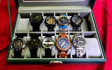 Lotto orologi nuovi mai usati, automatici e al quarzo. Vari colori e dimensioni.