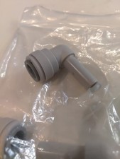 John Guest Speed Fit Raccordo Gomito Con Codolo 3/8"