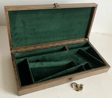 ANTIQUE CASE TAKES A COLT OR