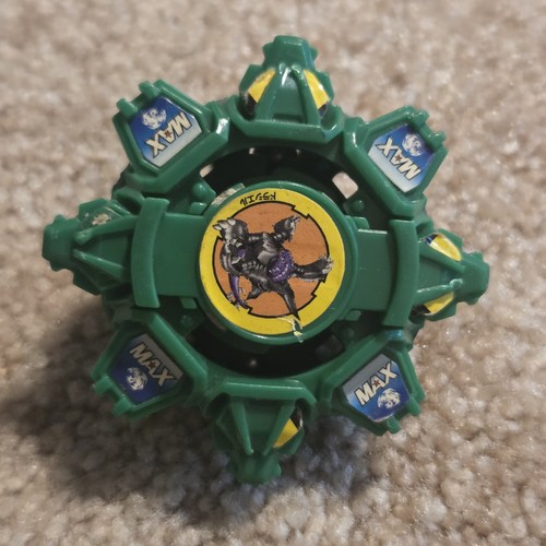 Draciel beyblade takara - f, tomy