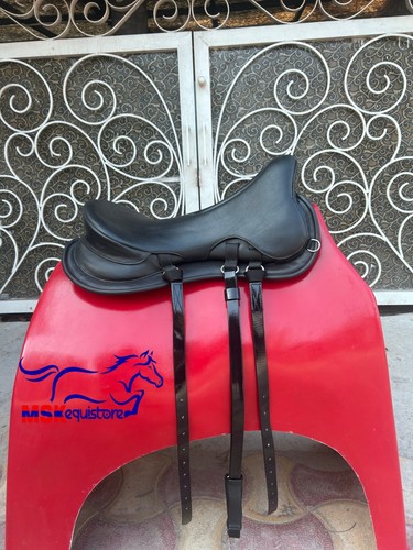 Sella per cavallo sintetica