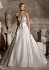 Splendido abito da sposa