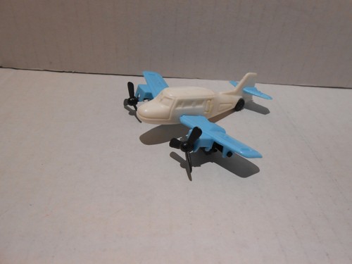 Kinder ferrero aereo bimotore - aereo,