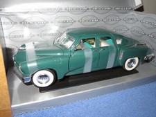 RARO SILURO TUCKER VERDE 1948 FIRMA STRADALE 1:18 APERTURA PORTE, COFANO E BAGAGLIAIO