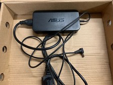 Caricabatterie Original Asus 19V 6.32A 120W Spina Centr, Connettore 5.5MM  2,5MM