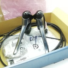 Bici da strada SHIMANO 105