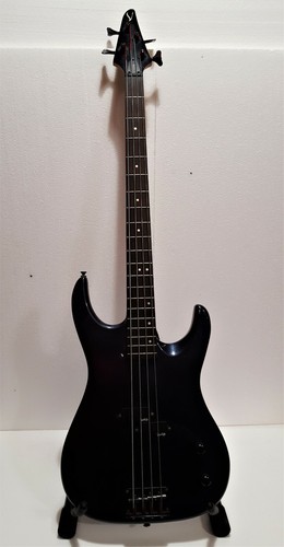 Vantage bass guitar - guitar, model