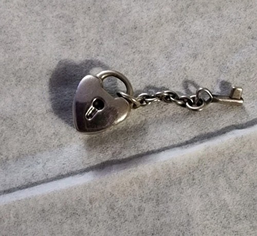 Autentico charm pandora - autentico, chiave