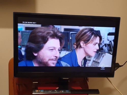 Samsung t22d390ew led - 22",