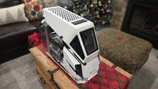 Thermaltake AH T200 Gaming PC