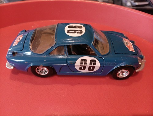 Burago alpine renault - burago,