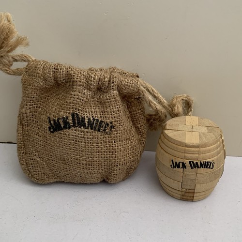 Jack daniels puzzle botte - daniels, a