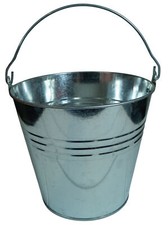 Secchio di zinco grigio