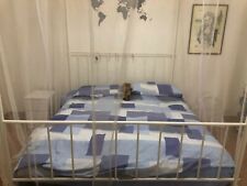 Struttura letto matrimoniale a baldacchino