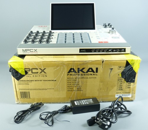 Akai professional mpc - akai,