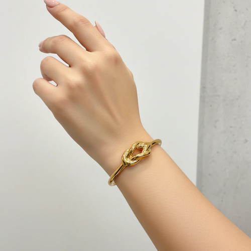 Bracciale rigido con nodo - , in