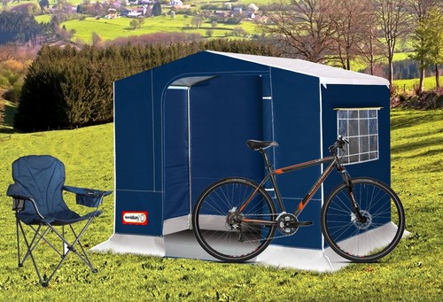 Tienda camping trastero