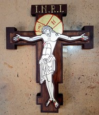 Crocifisso in legno con