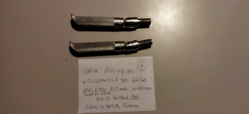 Coppia poggia piedi - poggia,