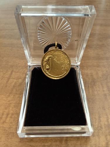 Collana con ciondolo