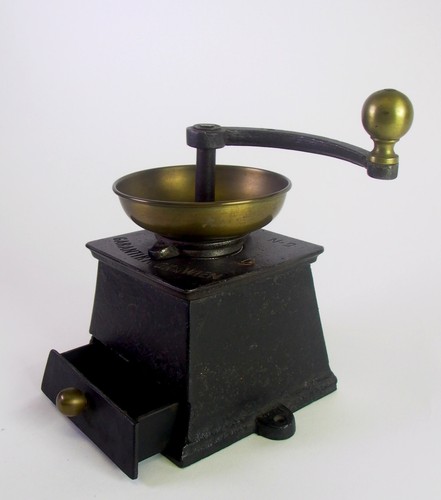 Antike kaffeemühle gusseisen - antike,
