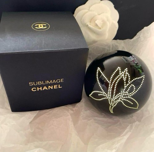 Chanel novità snow - chanel, globe