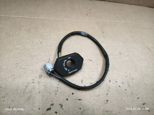 Antenna immobilizer per - antenna,