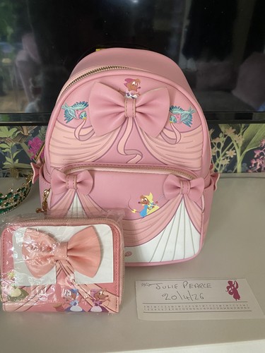 Disney loungefly - , 70°