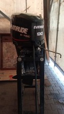 Motore marino fuoribordo Evinrude E-Tec 90