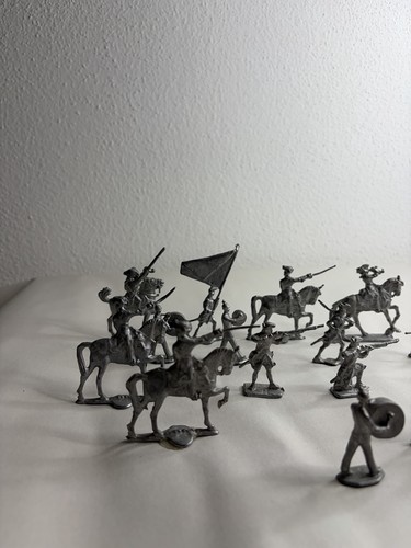 Set soldatini statuine - , in