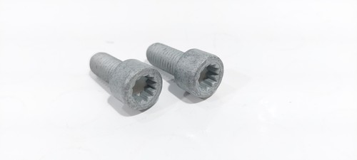 Bullone cilindrico m10x23 - 2x,