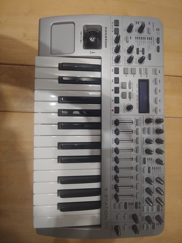 Novation station - novation, x-station