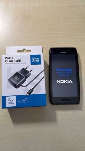 Nokia 707 prototype - nokia,
