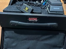 Pedalboard completa GATOR GPT Black borsa imbottita, alimentatore, volume, cavi.