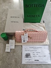  Bottega Veneta Andiamo Clutch