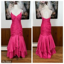 Pretty Vintage Y2K Xcite