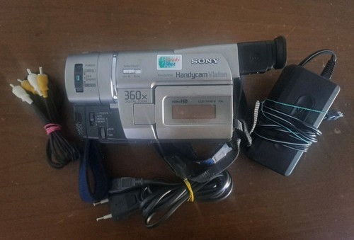 Sony handycam ccd trv67 - sony,