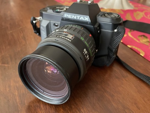 Pentax p30n con - f, 28/80