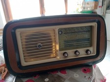 Radio a valvole Geloso modello