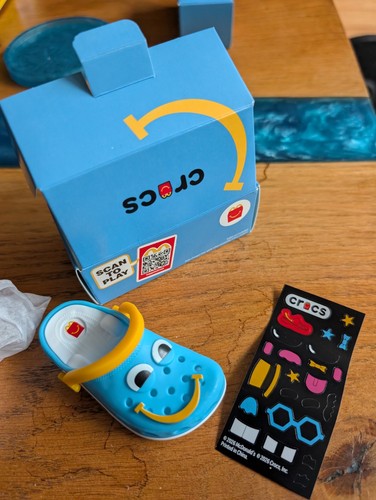 Mcdonalds blue crocs keyring - mcdonalds,