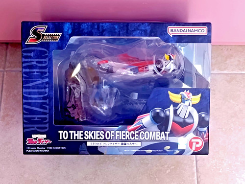 Plex ufo robot grendizer scene - ufo,