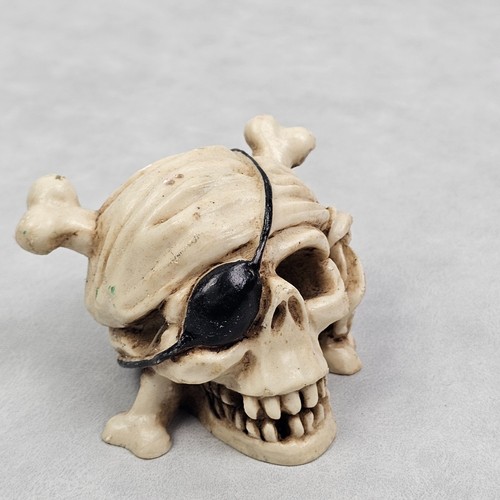 Scultura teschio pirata - scultura,