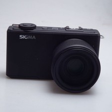 Fotocamera digitale compatta