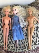 lotto bamboline tipo Barbie