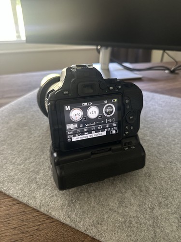 Corpo fotocamera nikon d5600 - corpo,