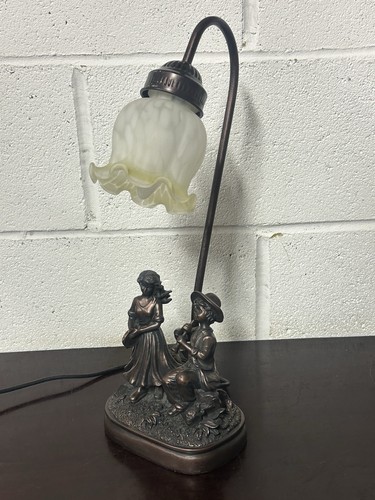 Bellissima lampada tavolo - lampada,
