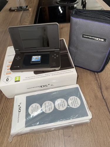 Nintendo dsi console - nintendo,