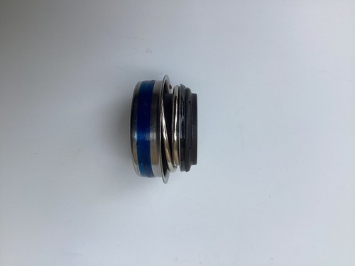 Suzuki 750 mechanical seal - suzuki, gt